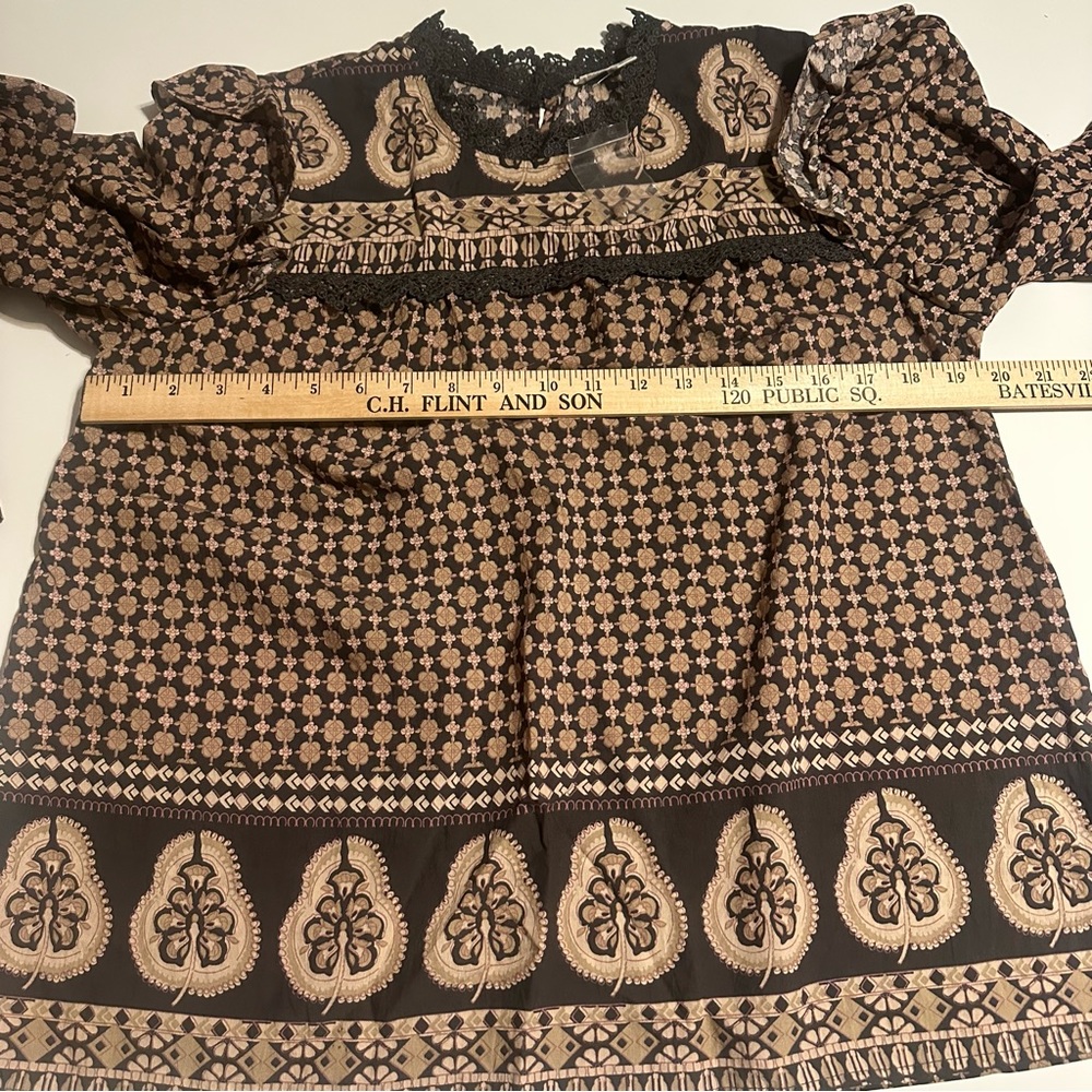 New Anthropology Women Mine Ballon Sleeves Ruffle  Size Large Gray Tan Blouse - Picture 5 of 8